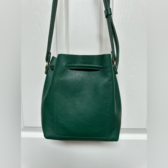 Portland Leather Small Bacalar Bucket Bag - Picture 9 of 16